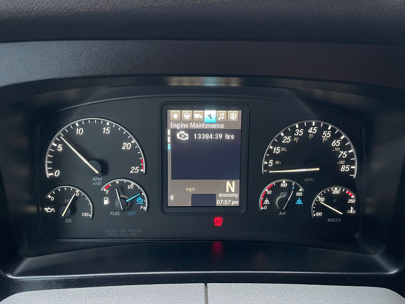 2022 Freightliner Cascadia image 17