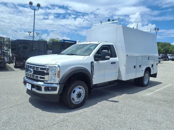 2024 Ford F550 SD XL image 2