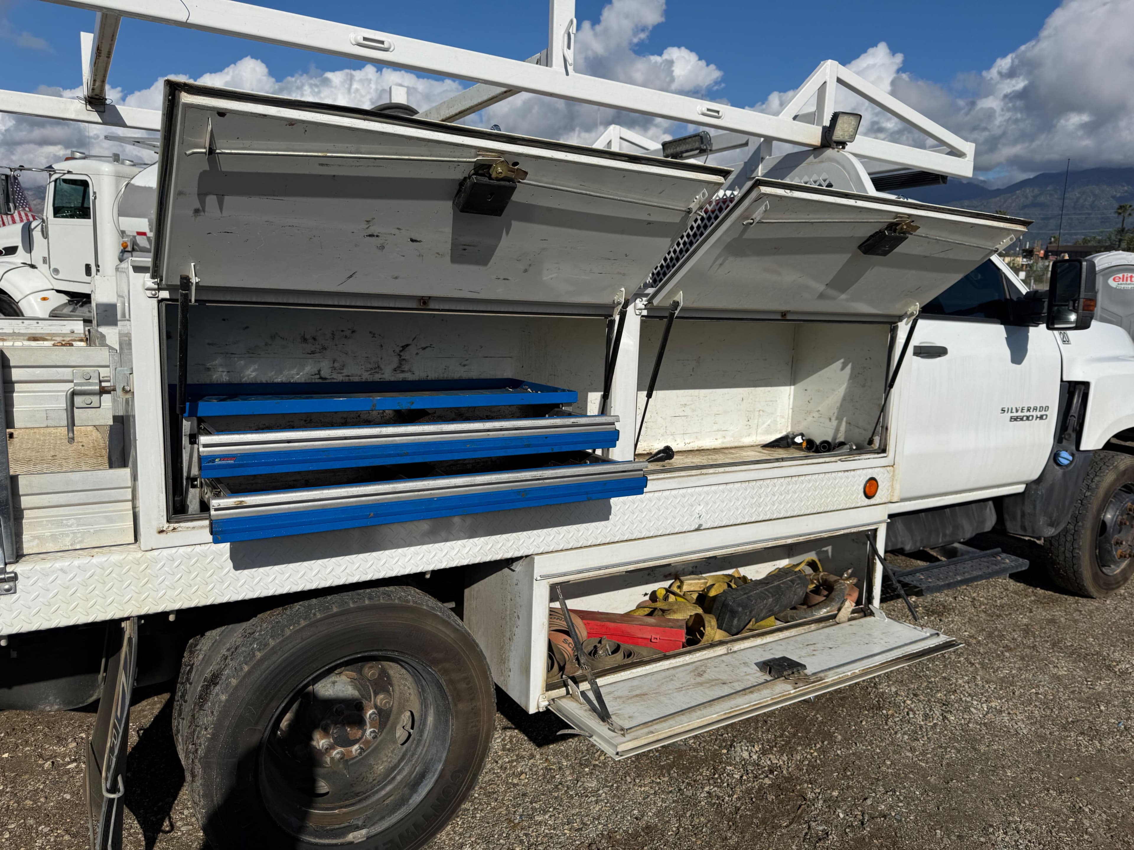 2019 GM GM515 image 5