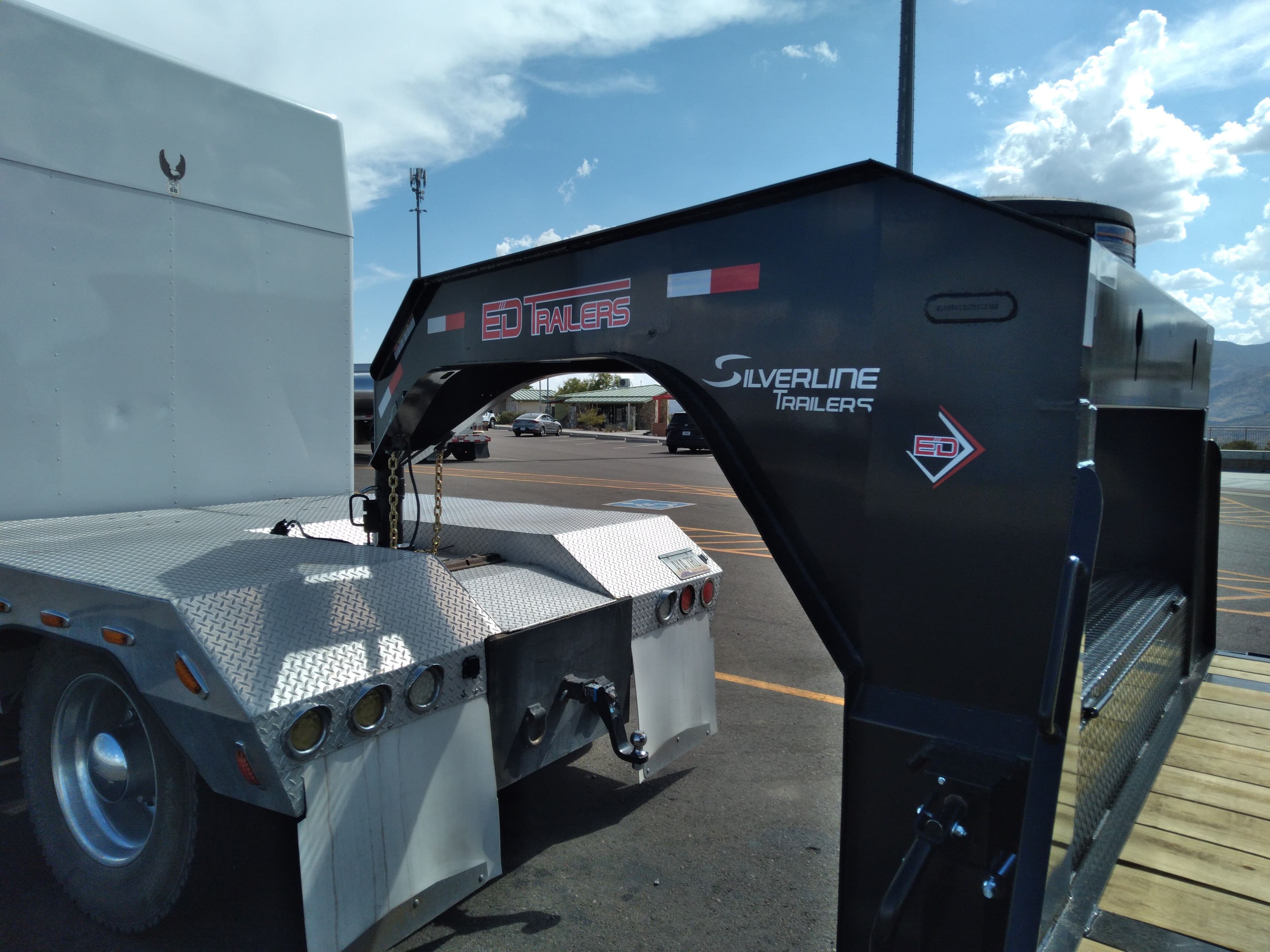 2001 Kenworth T300 image 1