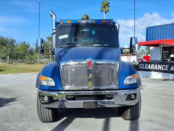 2025 Kenworth D5 image 2