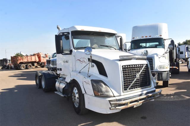 2006 Volvo VNL670