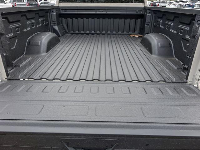 2026 Chevrolet Silverado 2500HD Custom image 9
