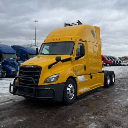 2022 Freightliner Cascadia image 13