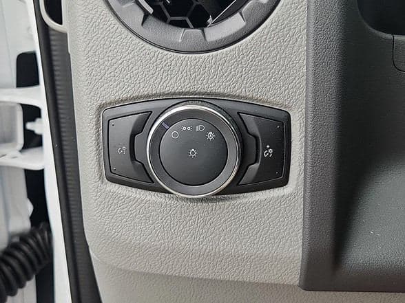 2026 Ford E350 SD image 13
