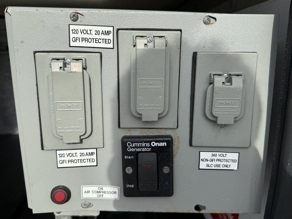 2016 Ram 3500 Tradesman image 31