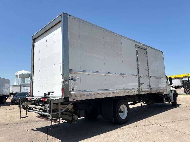 2022 International MV607 Box Truck - 220HP, 6 Speed Automatic, Roll up Door image 13