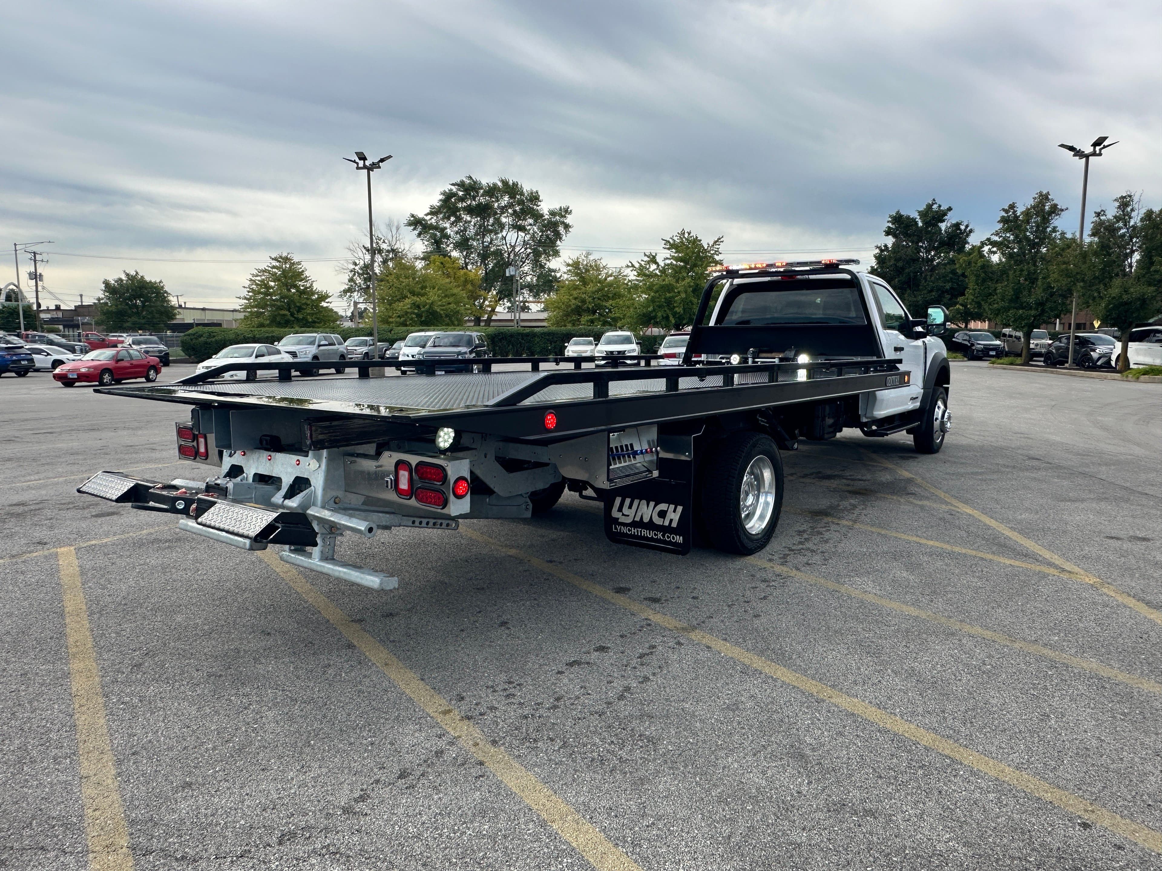 2024 Ford F-550 F Series Super Duty XLT WITH A 19.5' CENTURY STEEL  (SK#: 6154C) image 6
