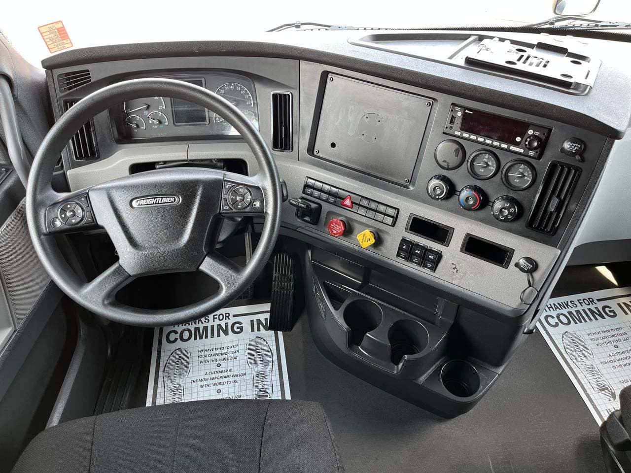 2022 Freightliner Cascadia 126 #1182 image 13