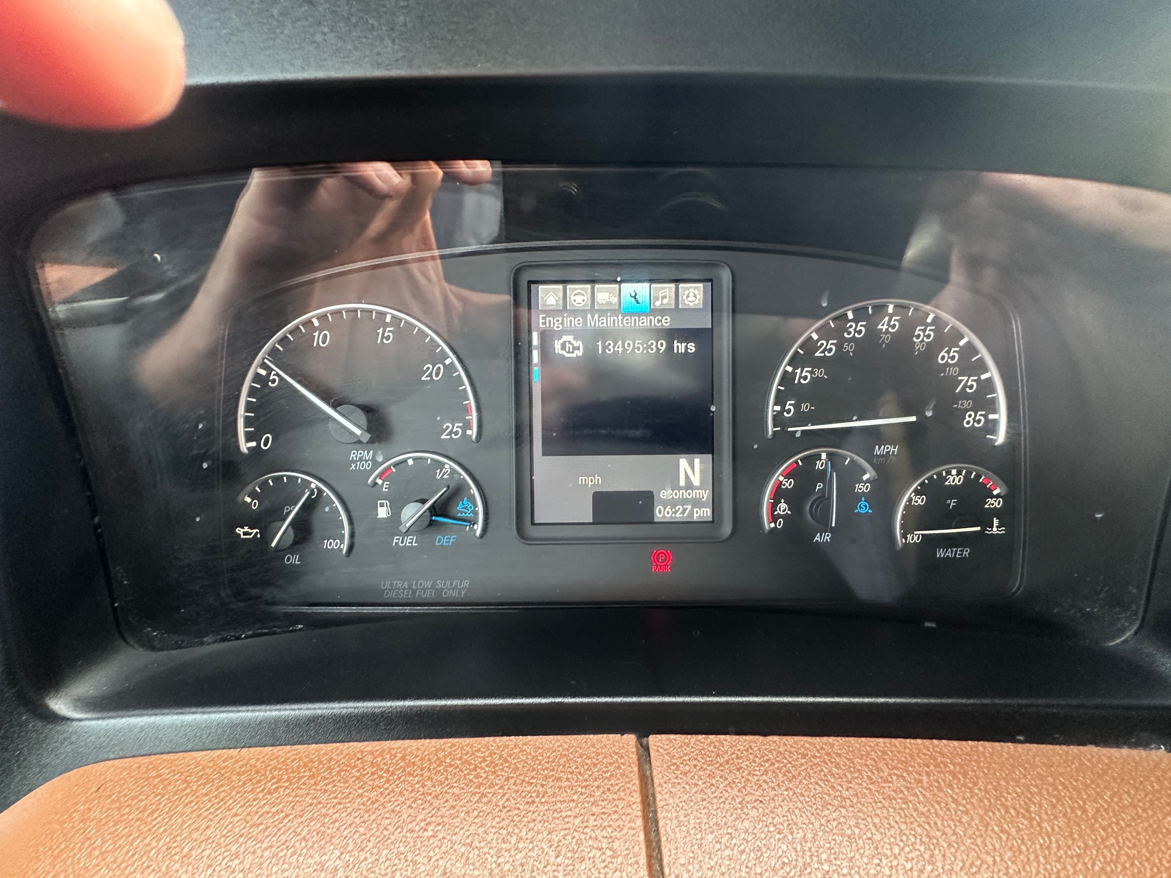 2021 Freightliner Cascadia 126 image 25