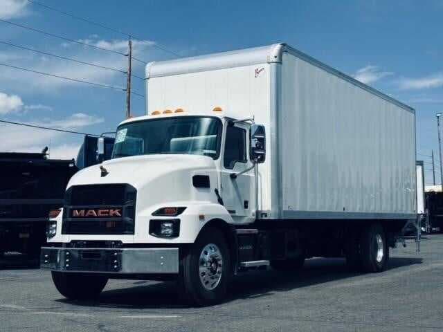 New 2024 MACK MD6 Box Truck - Straight Truck in Commerce City, CO image 1
