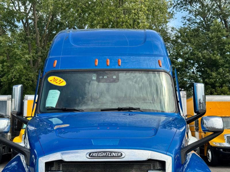 2021 Freightliner Cascadia image 18
