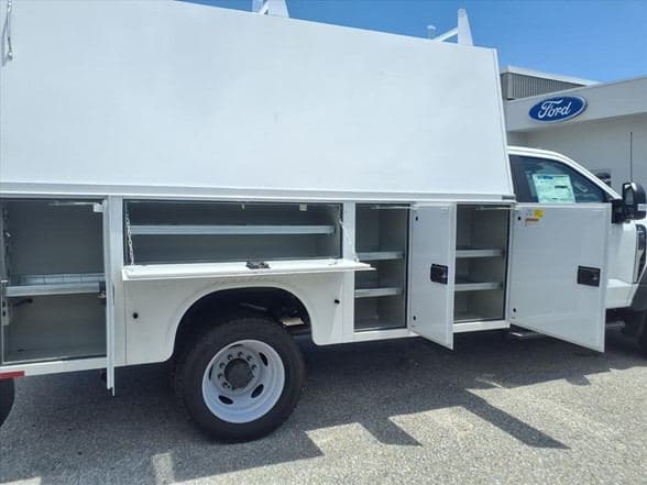 2024 Ford F550 SD XL image 11