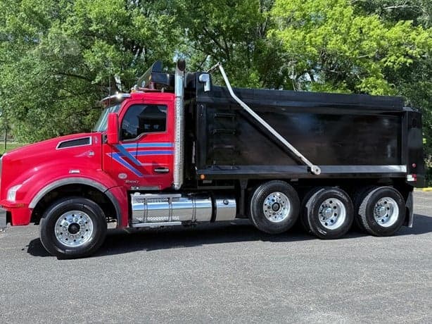 2021 Kenworth T880 image 3
