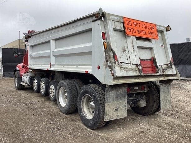 2017 Kenworth T880 image 5