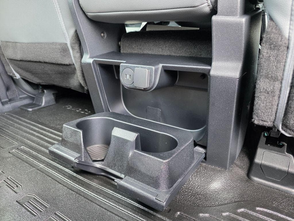 2026 Ford F-450SD XL DRW CAB CHASSIS image 34