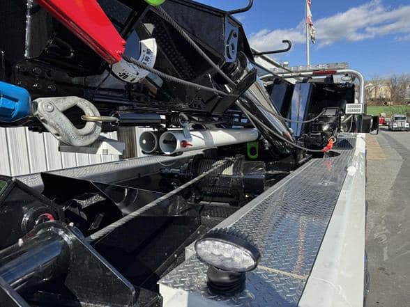 2026 Kenworth W990 image 29