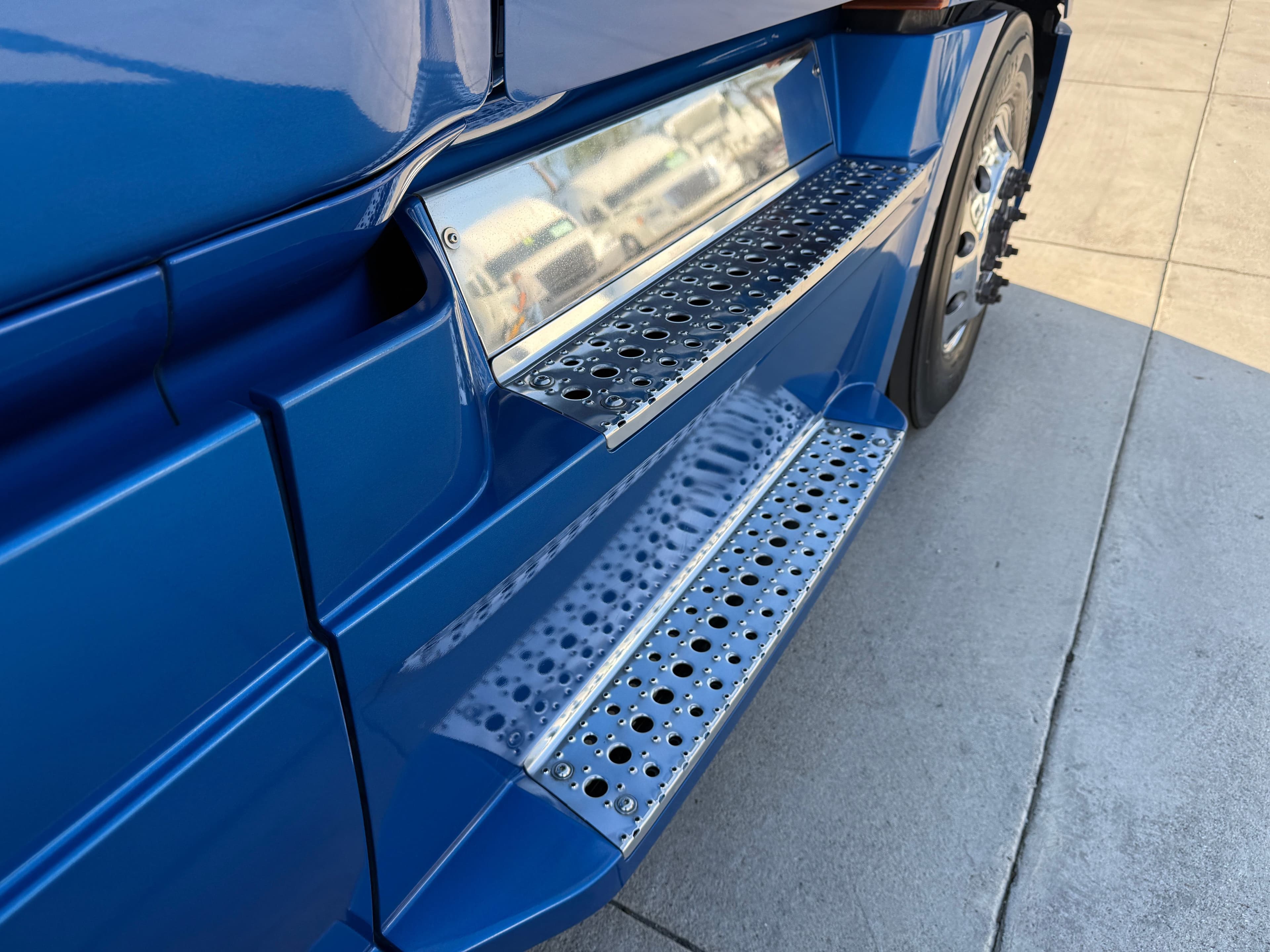 2020 Freightliner Cascadia 126 image 15