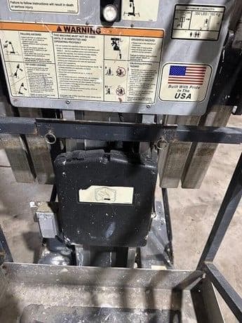 2015 JLG 30AM image 5