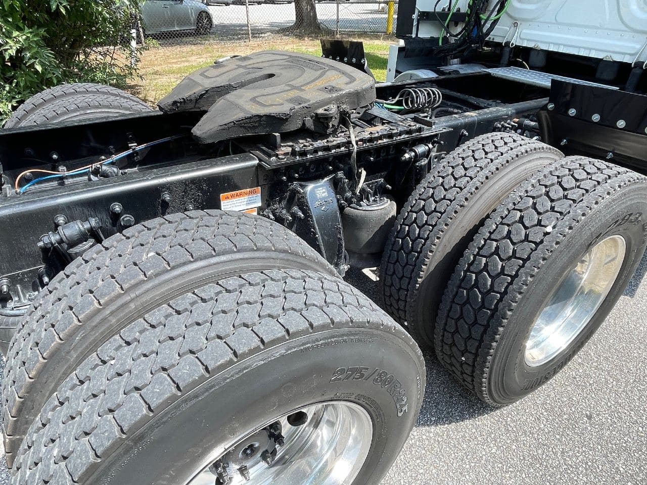 2020 Freightliner Cascadia 126 image 14