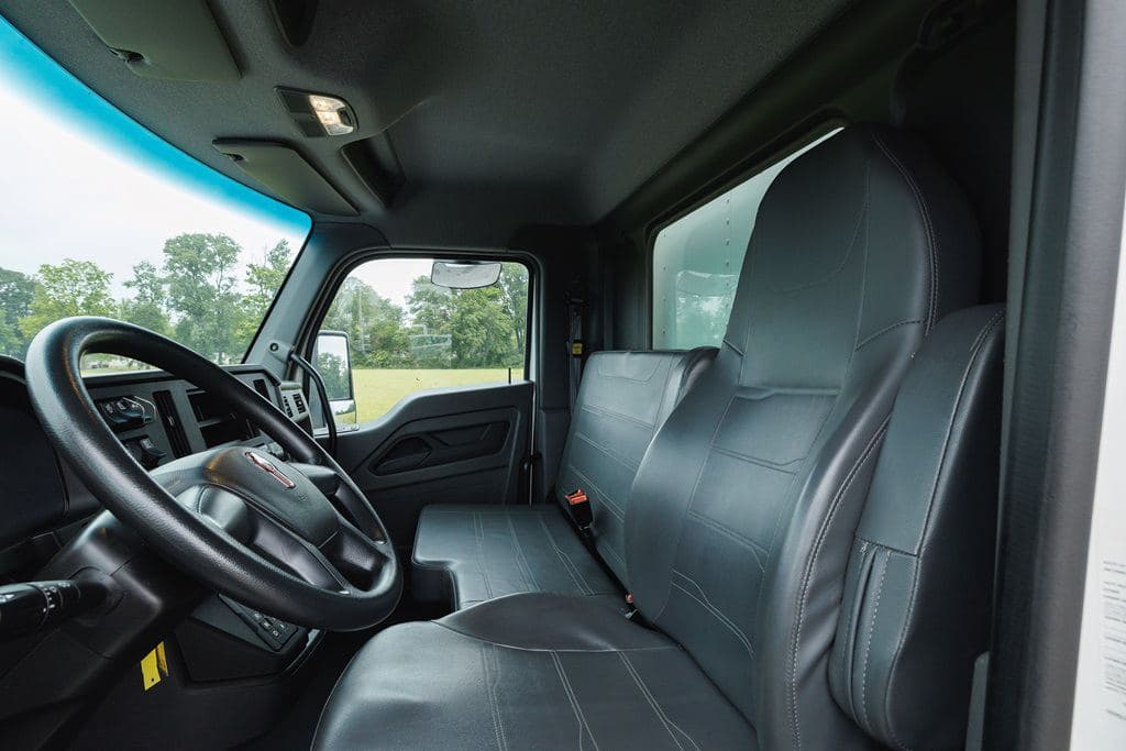 Used 2024 KENWORTH T280 image 3