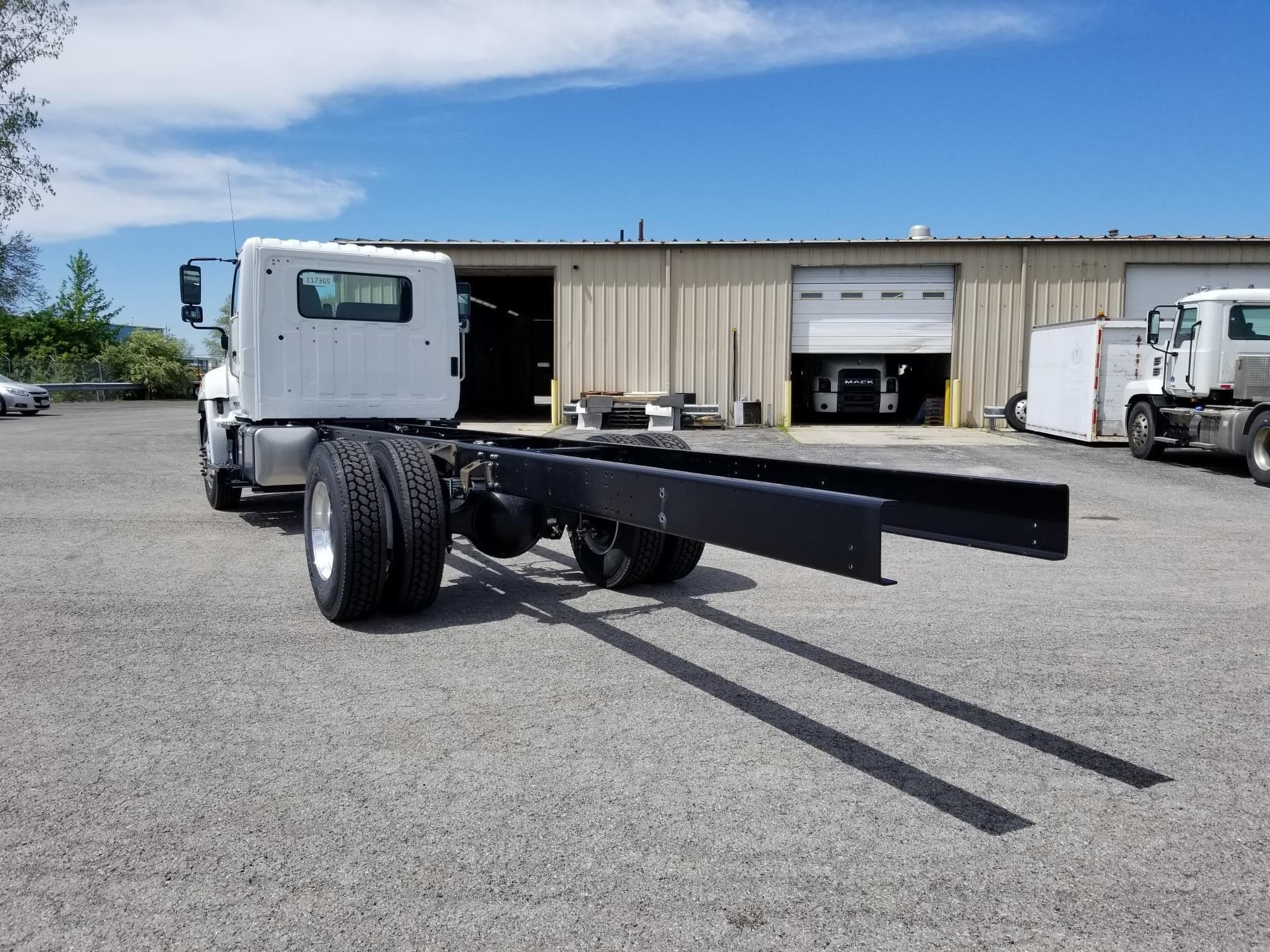 2024 HINO L7 117365 image 5