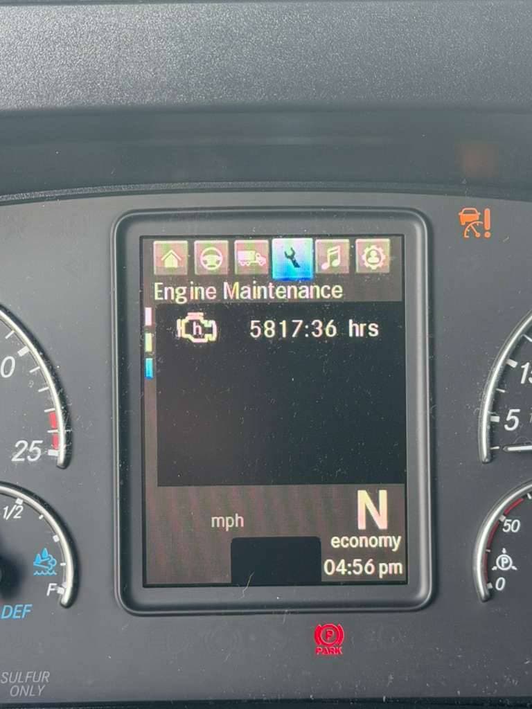 2024 Freightliner Cascadia image 14