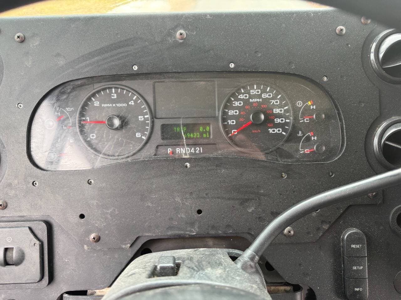 2019 Ford Stripped Chassis image 15