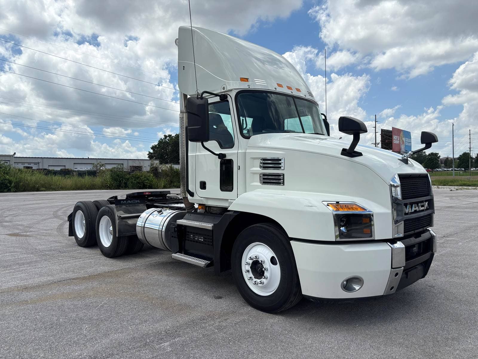2020 Mack Anthem Day Cab Truck, 90 Day Warranty , Zero Down Financing WAC , Dot Passing image 3
