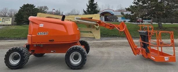 2017 JLG 450AJ image 1