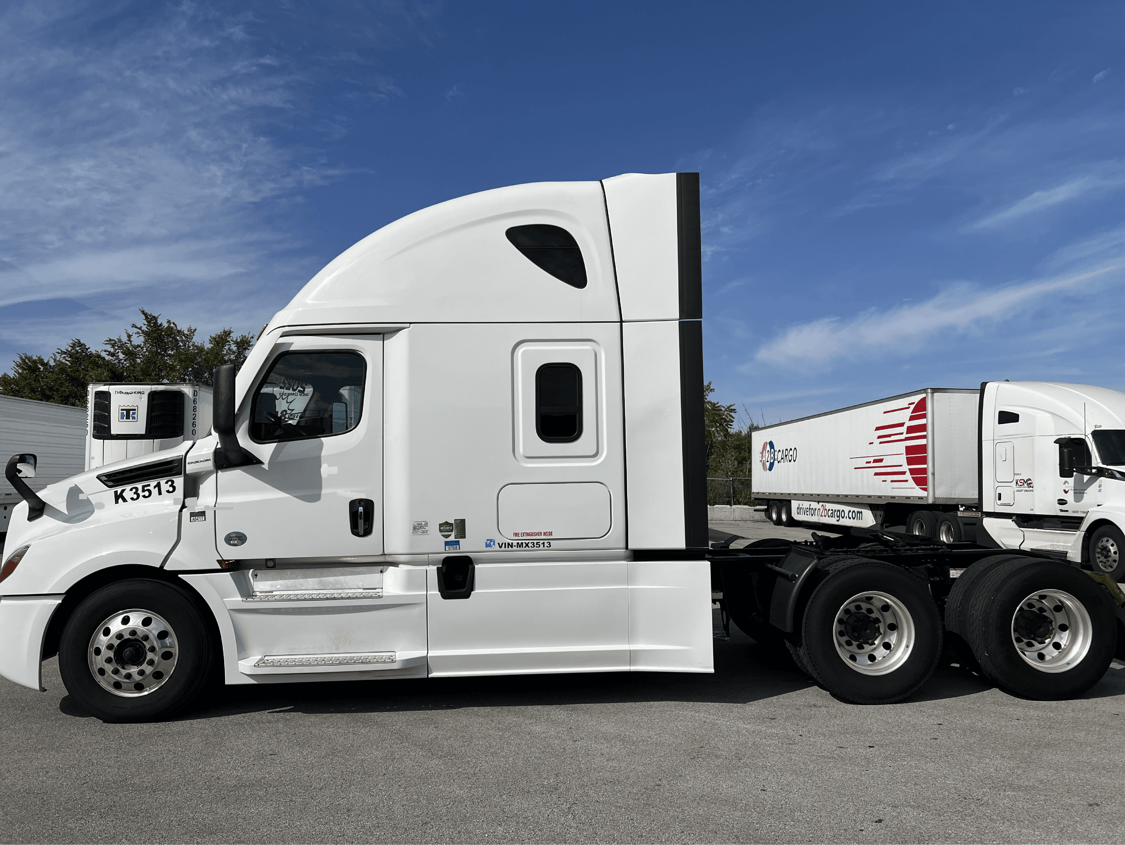 2022 Freightliner Cascadia image 4