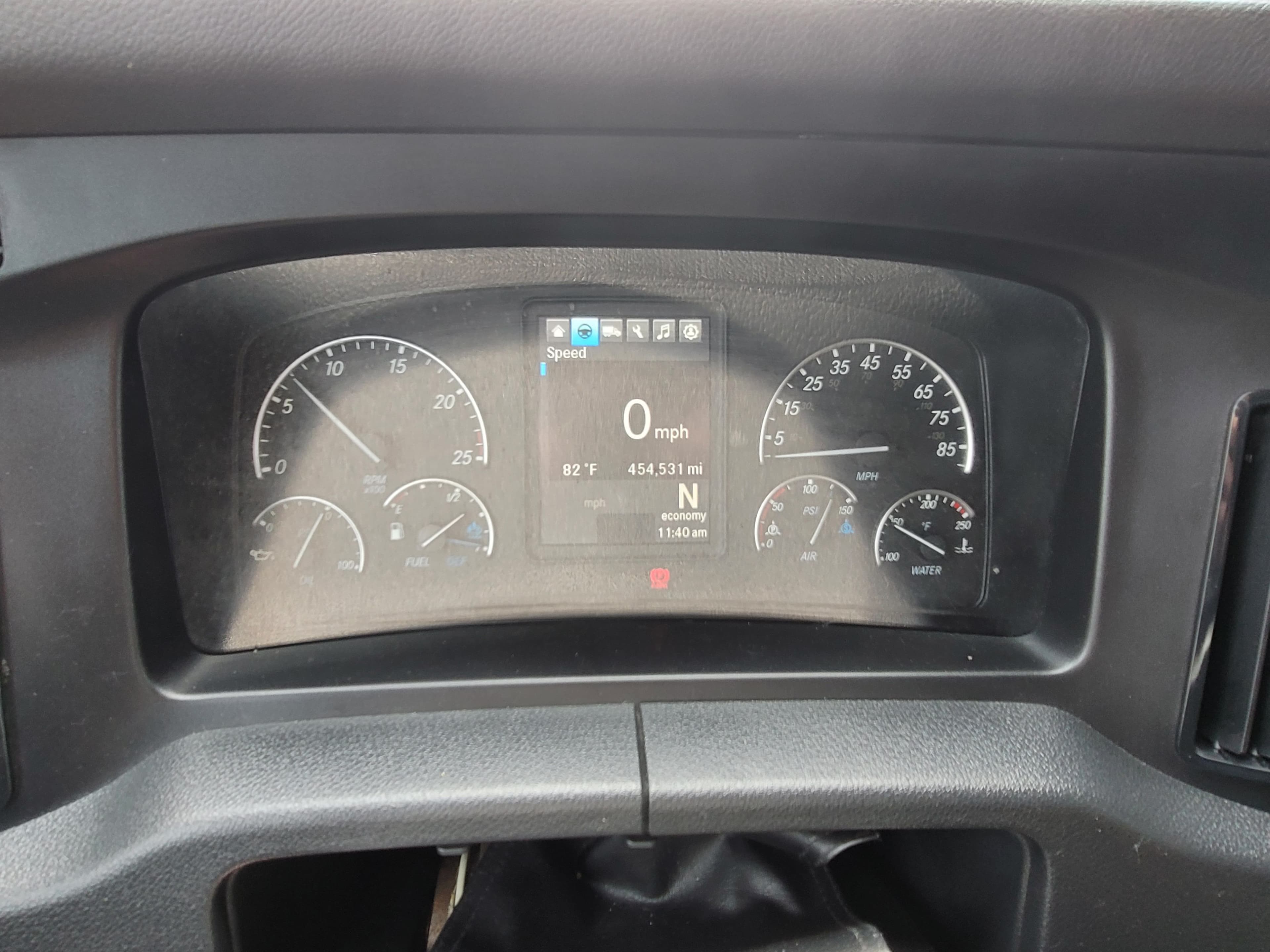 2023 Freightliner Cascadia 126 image 12