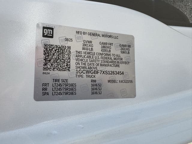 2025 Chevrolet Express 2500 Work Van Cargo image 20