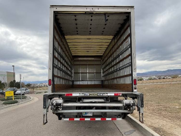 2022 International MV607 Box Truck - 220HP, 6 Speed Automatic, Roll up Door image 8