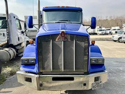 2020 Kenworth T8 Series image 2