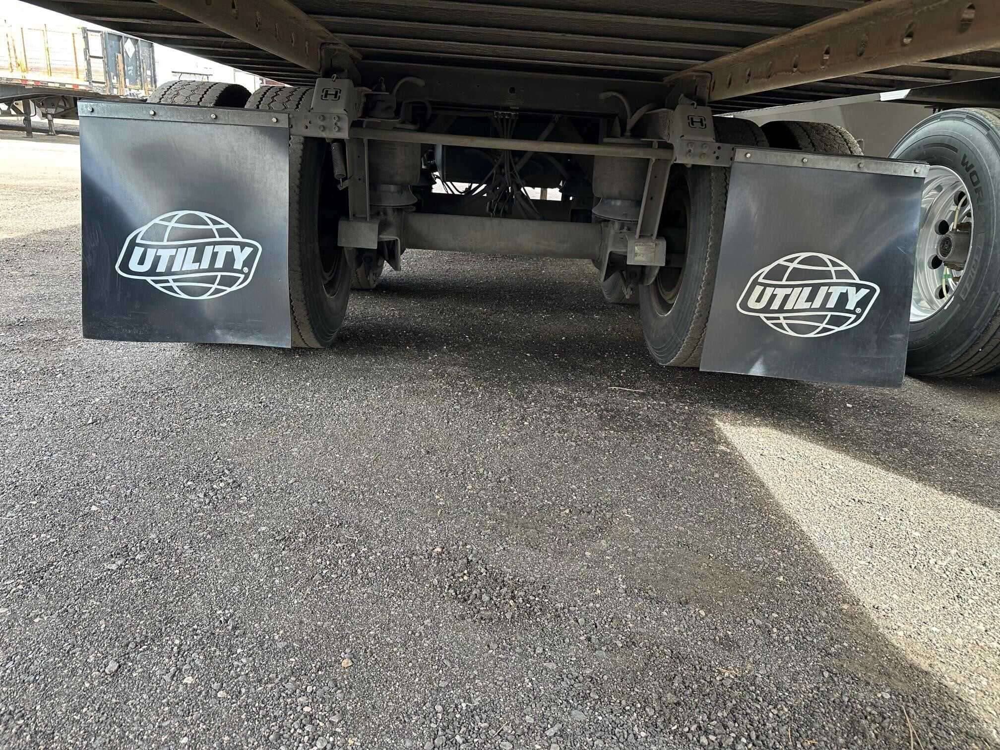 2020 Utility 4000D-X image 4