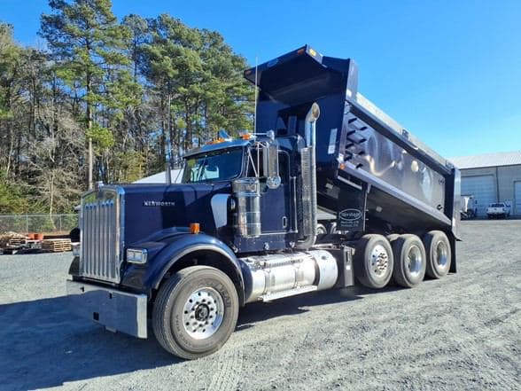 2026 Kenworth W900 image 9