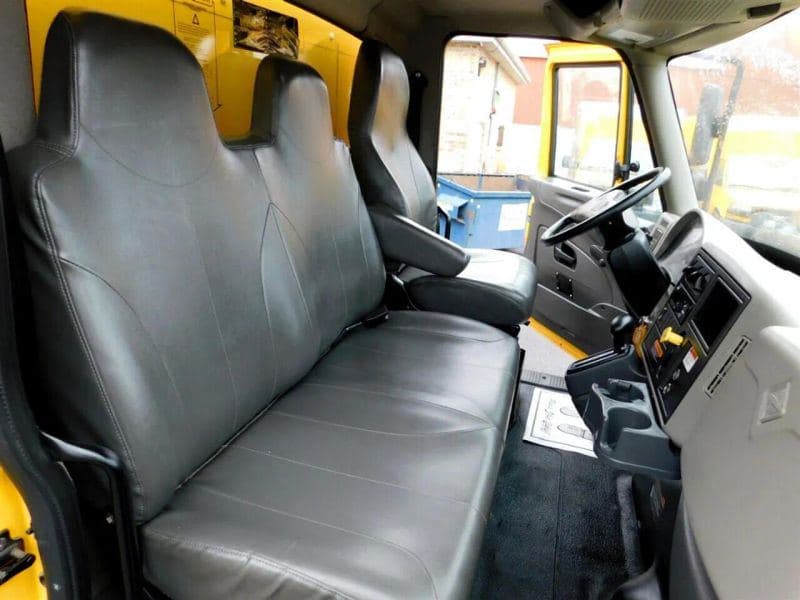 2019 International 4300 image 29