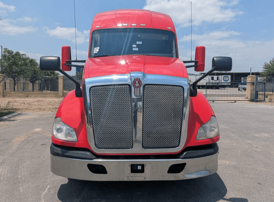 2020 Kenworth T680 image 4