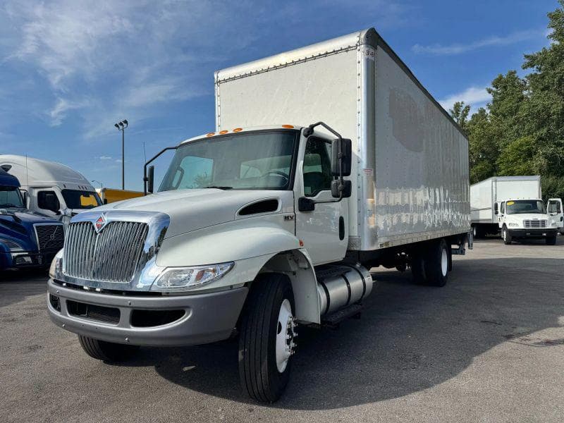 2020 International MV607 image 3