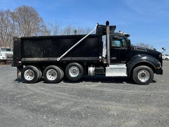 2021 Kenworth T880 image 6