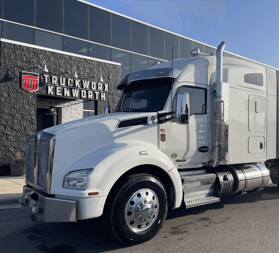 2020 Kenworth T880 image 3