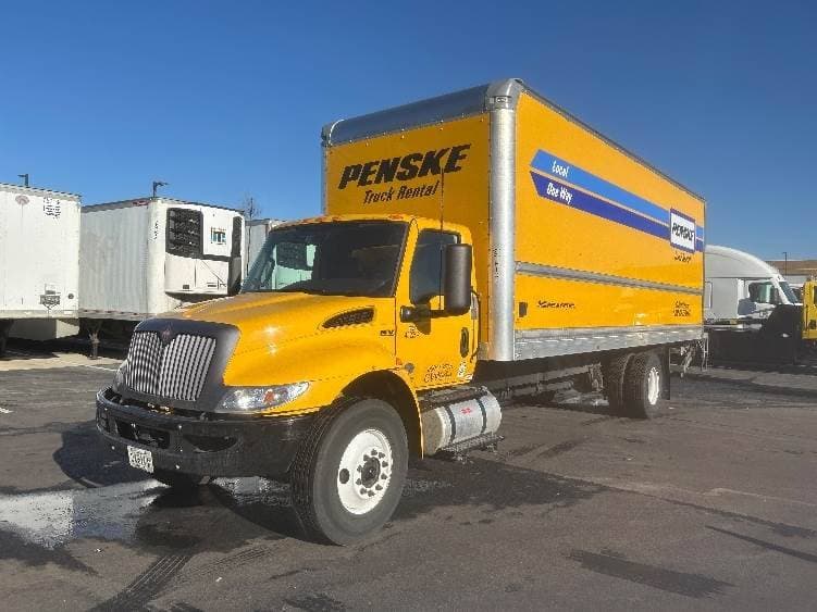 2022 International MV607 Box Truck - 220HP, 6 Speed Automatic, Roll up Door image 3