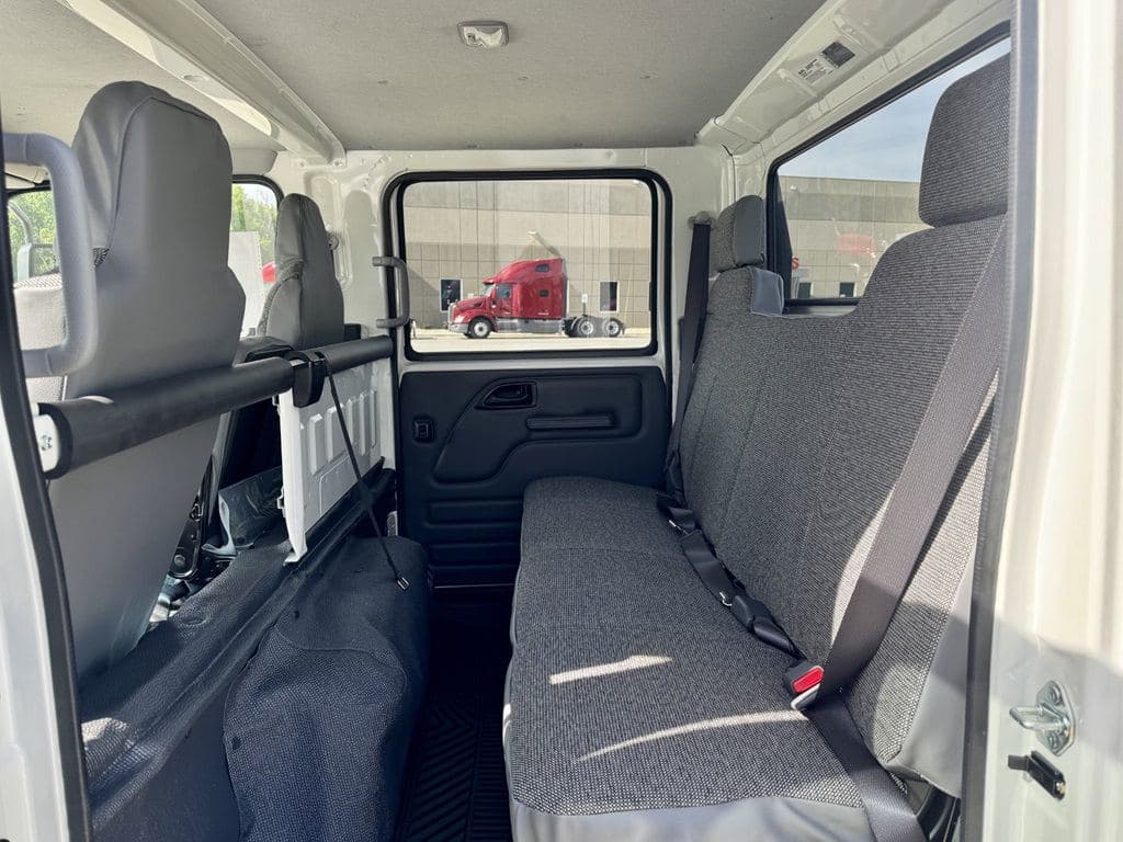 New 2027 ISUZU NPR-HD image 4
