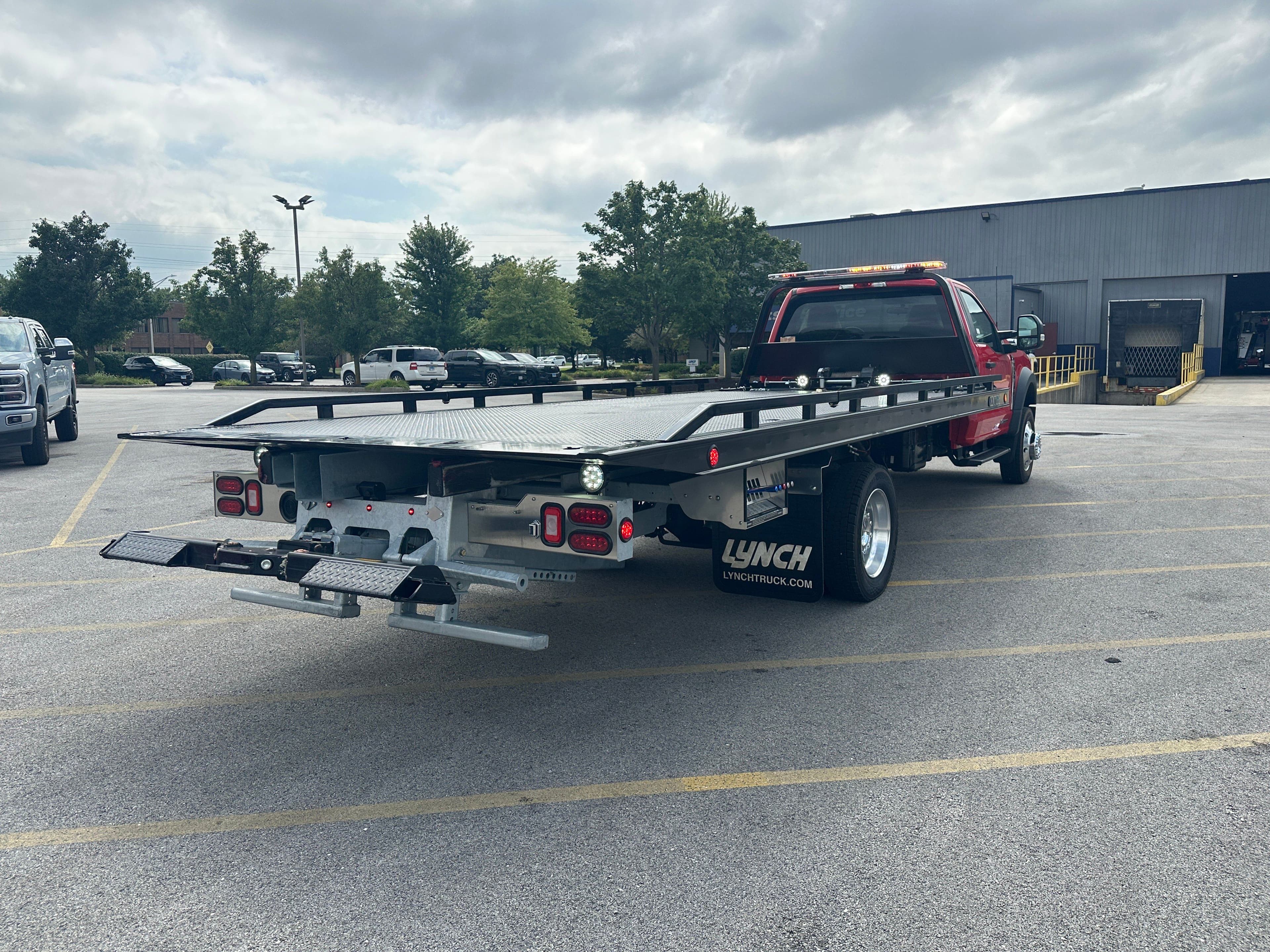 2024 Ford F-550 F Series Super Duty XLT WITH A 19.5' CENTURY STEEL  (SK#: 6043C)  image 6