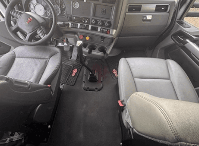 2020 Kenworth T680 image 8