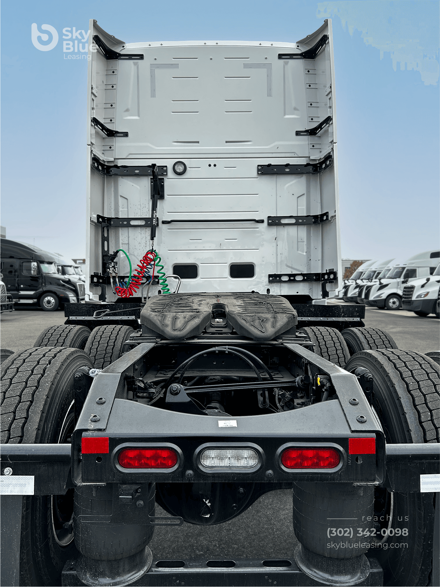 2026 Volvo NEW VNL image 8