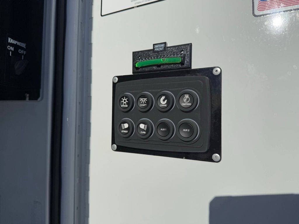2026 Ford F-750SD Base Crane Truck image 34