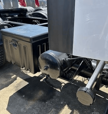 2020 Kenworth T680 image 4