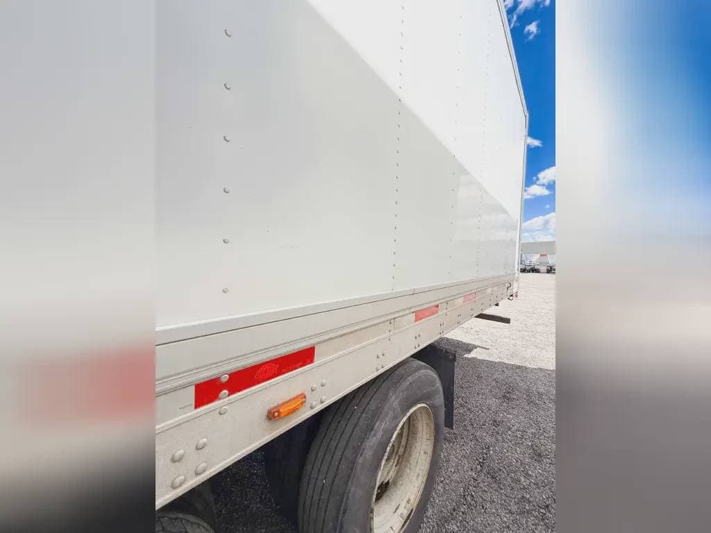 2018 Utility VS2RA image 9